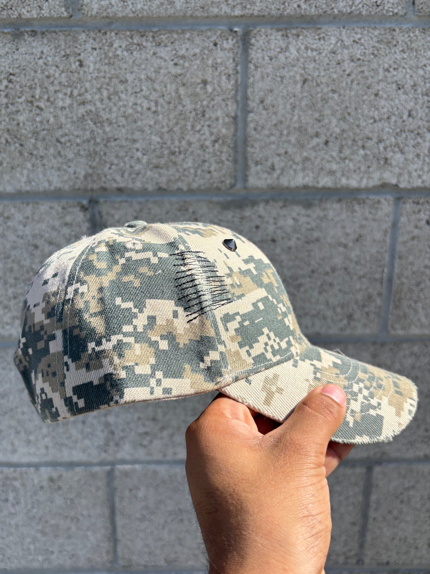 HC Hat2